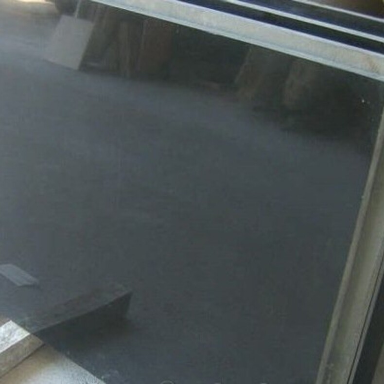 Гранитная плитка 600*300*20 полированная. Гранит ABSOLUTE BLACK