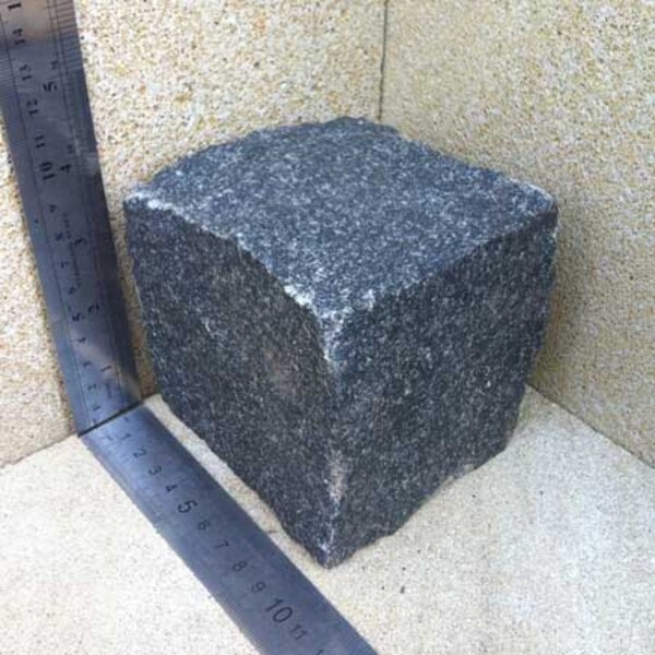 gabbro-diabaz-100-100-100