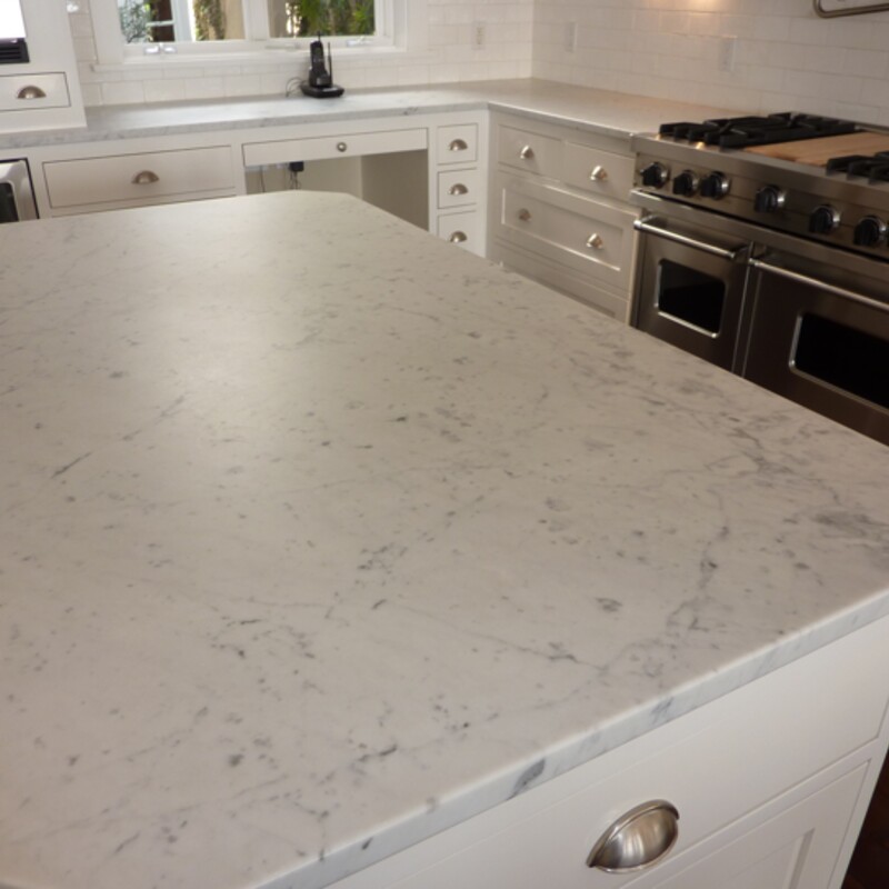 Мраморная столешница BIANCO CARRARA, 1200*600*30