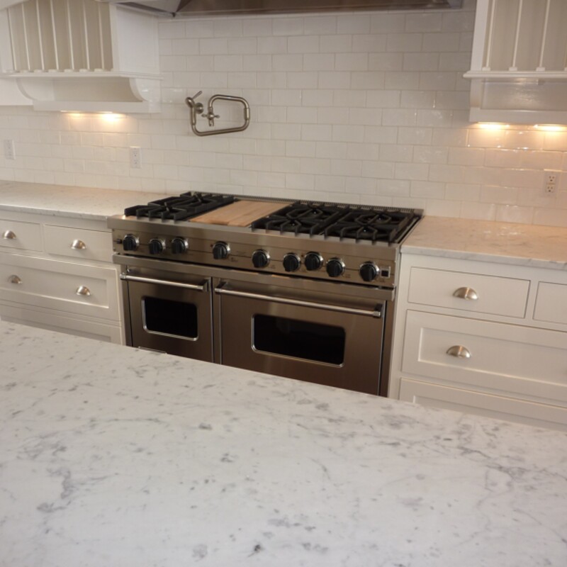 Мраморная столешница BIANCO CARRARA, 1200*600*30