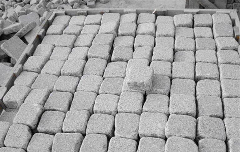 tumbled-granite-block