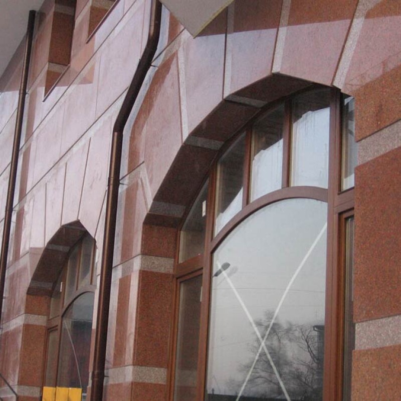 Гранитная плитка Imperial Red 600*300*18, м2