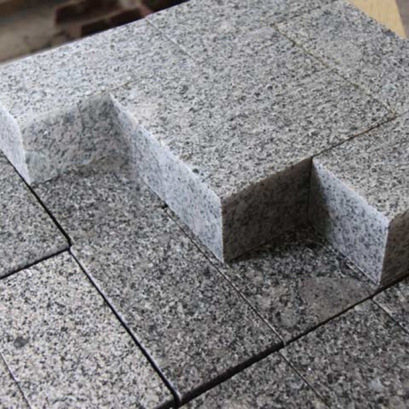 Гранитная брусчатка серая 100*200*60 верх термо, м2