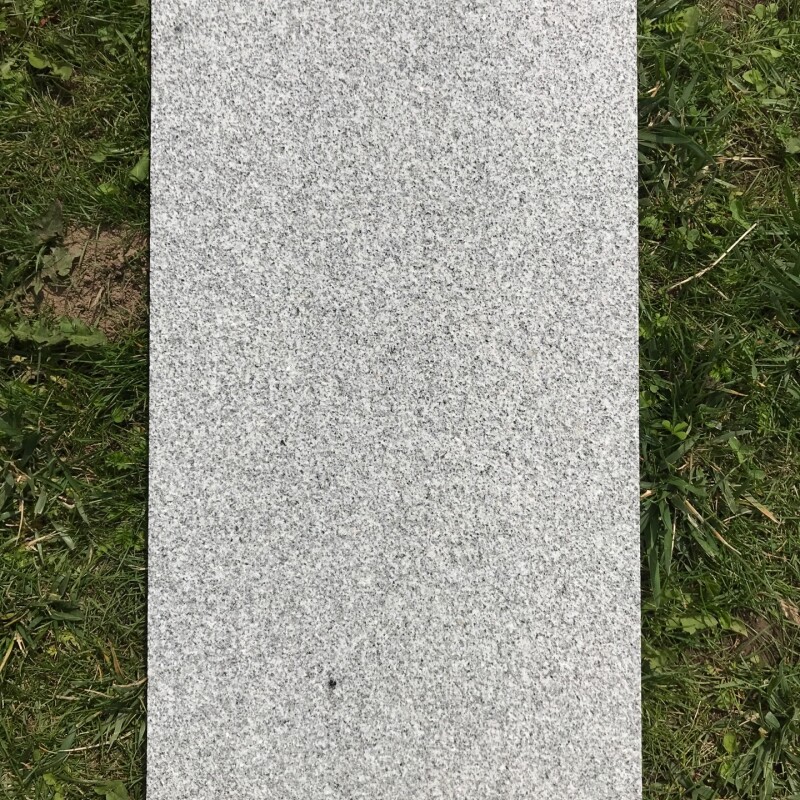 Гранитная плита Цветок Урала 600*300*80, м2