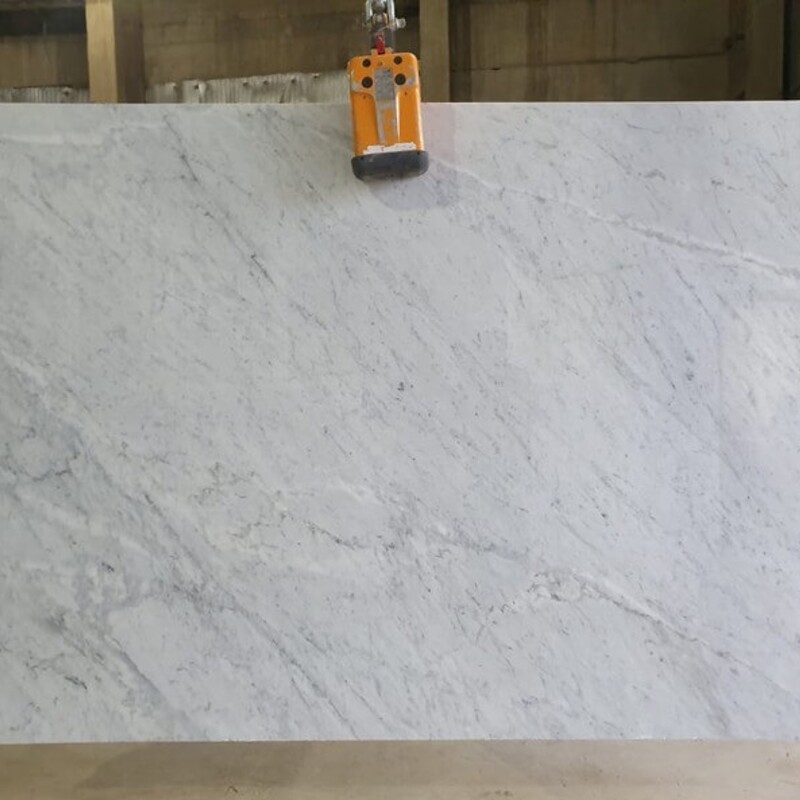 Слэб мраморный Bianco Carrara C (Бьянка Каррара С) 30 мм (Италия)