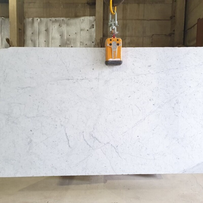 Слэб мраморный Bianco Carrara C (Бьянка Каррара С) 30 мм (Италия)