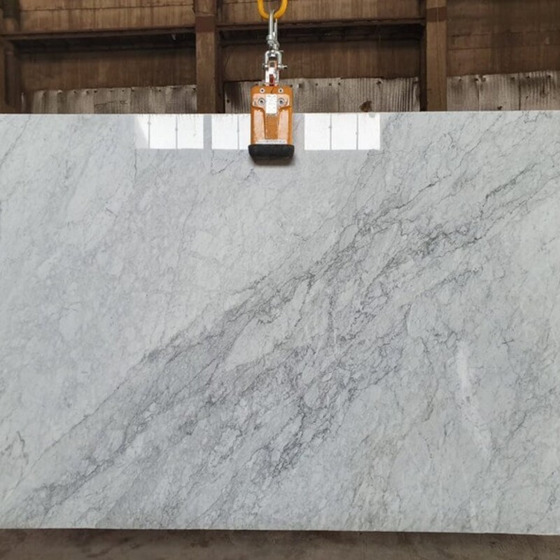 Слэб мраморный Bianco Carrara C (Бьянка Каррара С) 30 мм (Италия)
