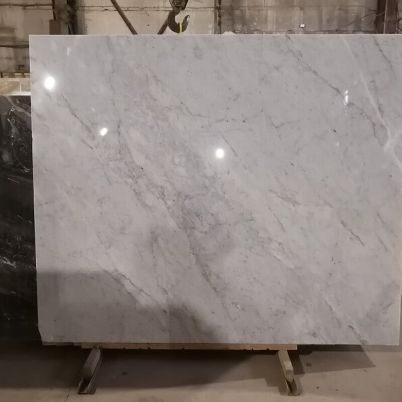 Слэб мраморный Bianco Carrara C (Бьянка Каррара С) 30 мм (Италия)