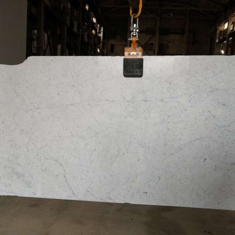 Слэб мраморный Bianco Carrara C (Бьянка Каррара С) 30 мм (Италия)