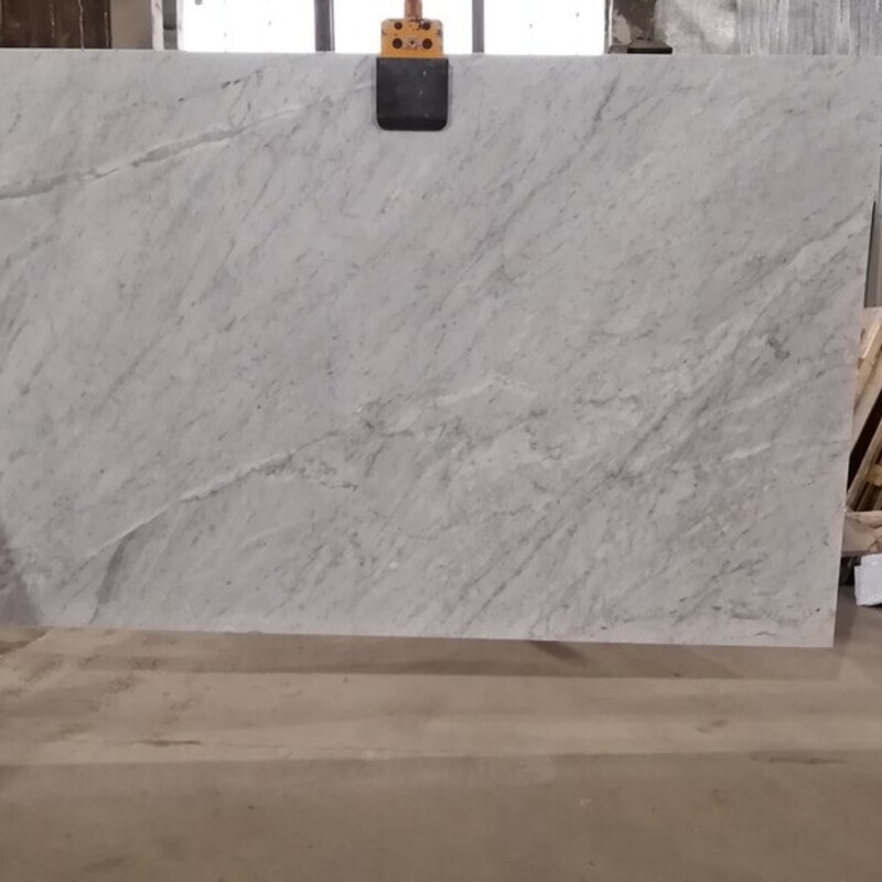 Слэб мраморный Bianco Carrara C (Бьянка Каррара С) 30 мм (Италия)