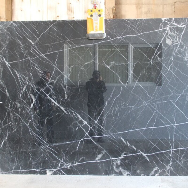 Слэб мраморный Negro Marquina (Неро Марквина) 30 мм (Испания)