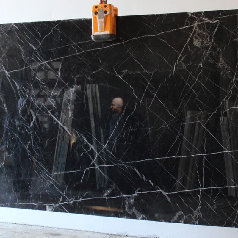 Слэб мраморный Negro Marquina (Неро Марквина) 30 мм (Испания)