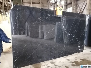 negro-marquina-mramor-3.jpg