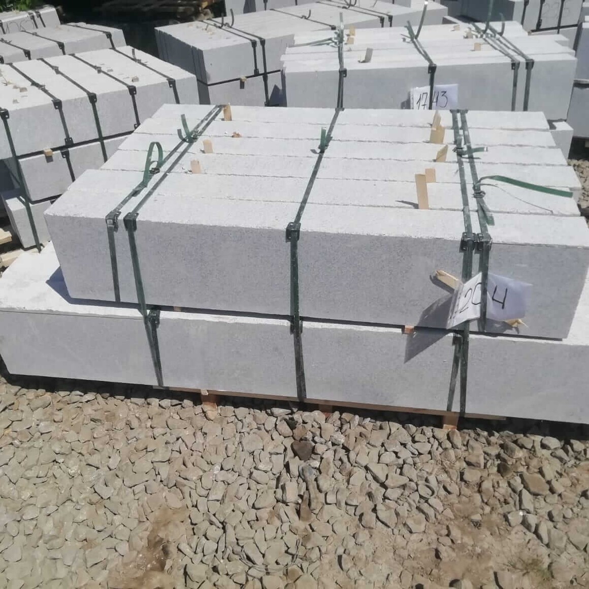 Kambulat-granite-300-150-gp-1