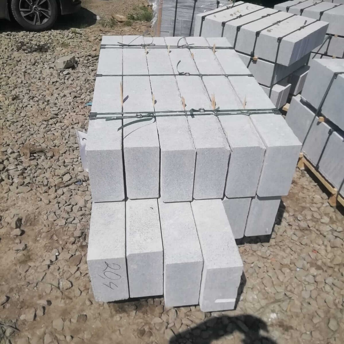 Kambulat-granite-300-150-gp-1-3